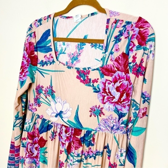 BE THE BEST YOU Taupe Floral Tiered Dress - Picture 5 of 10